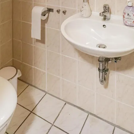 3 Bedroom Pet Friendly In Сasa de vacaciones Prerow