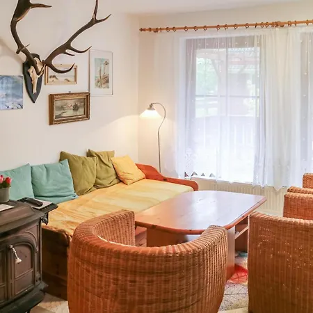 3 Bedroom Pet Friendly In