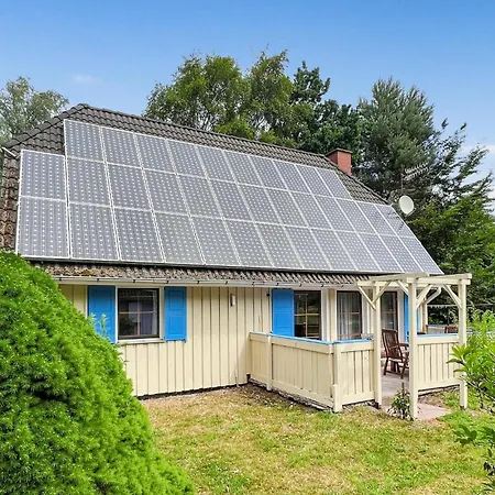 3 Bedroom Pet Friendly In Prerow