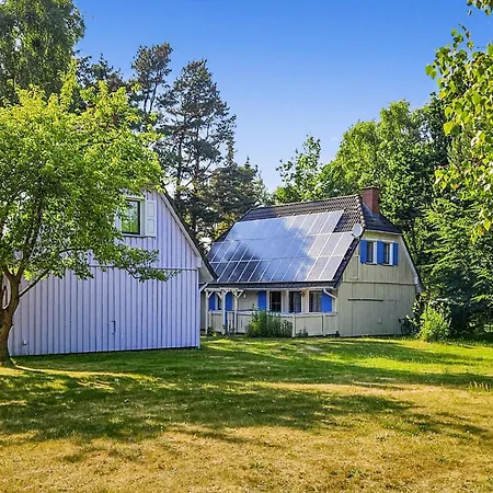 Holiday home 3 Bedroom Pet Friendly In Prerow
